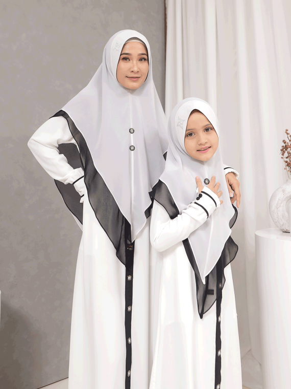 SHANUM – Gamis Set (Black & White) - Gambar 4