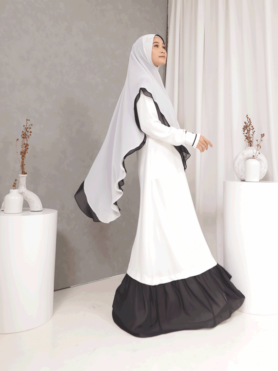 SHANUM – Gamis Set (Black & White) - Gambar 3