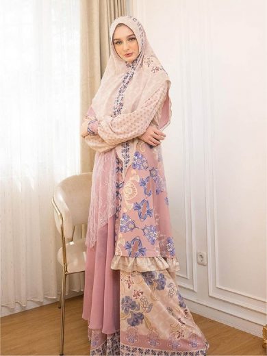 REBORN - Dress Set (Pink)