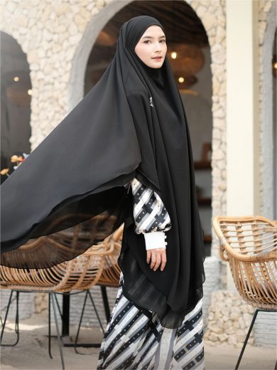 LEONA – Gamis Set (Black)