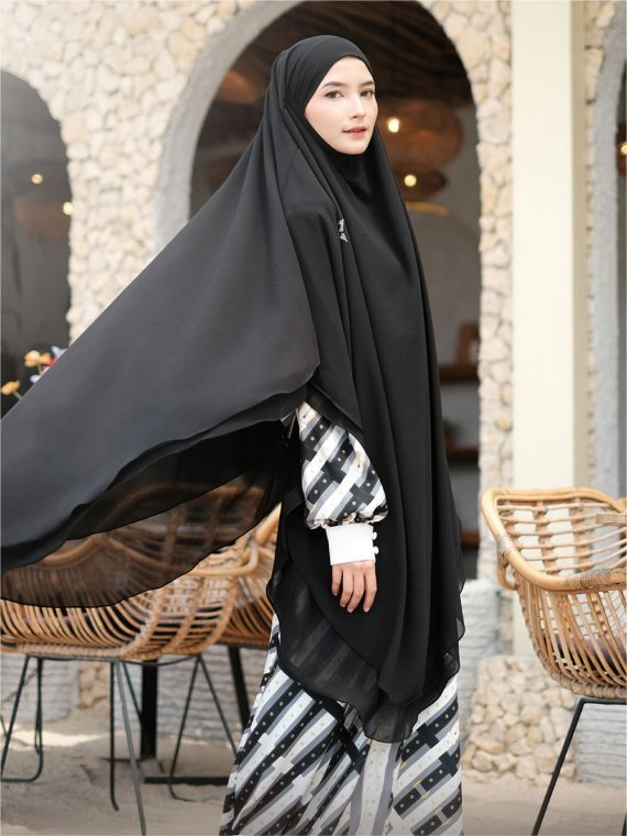 LEONA – Gamis Set (Black)